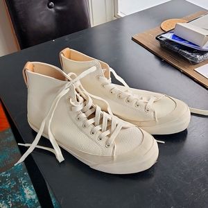 Zara Whire High Top Sneakers